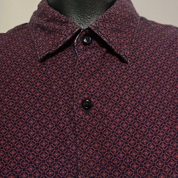 Cactus Man by Ricky Singh men’s  size Small. Purple print. Floral collar & cuff - Picture 5 of 9